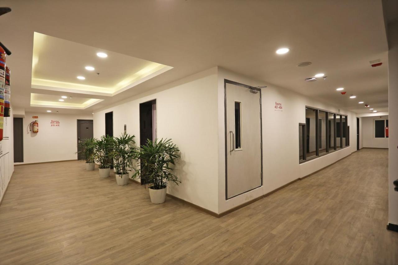 Golden Parkk Hotel Καλκούτα Εξωτερικό φωτογραφία