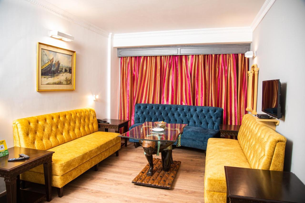 Golden Parkk Hotel Καλκούτα Εξωτερικό φωτογραφία