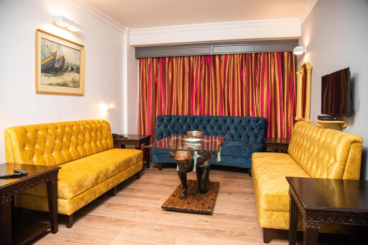 Golden Parkk Hotel Καλκούτα Εξωτερικό φωτογραφία