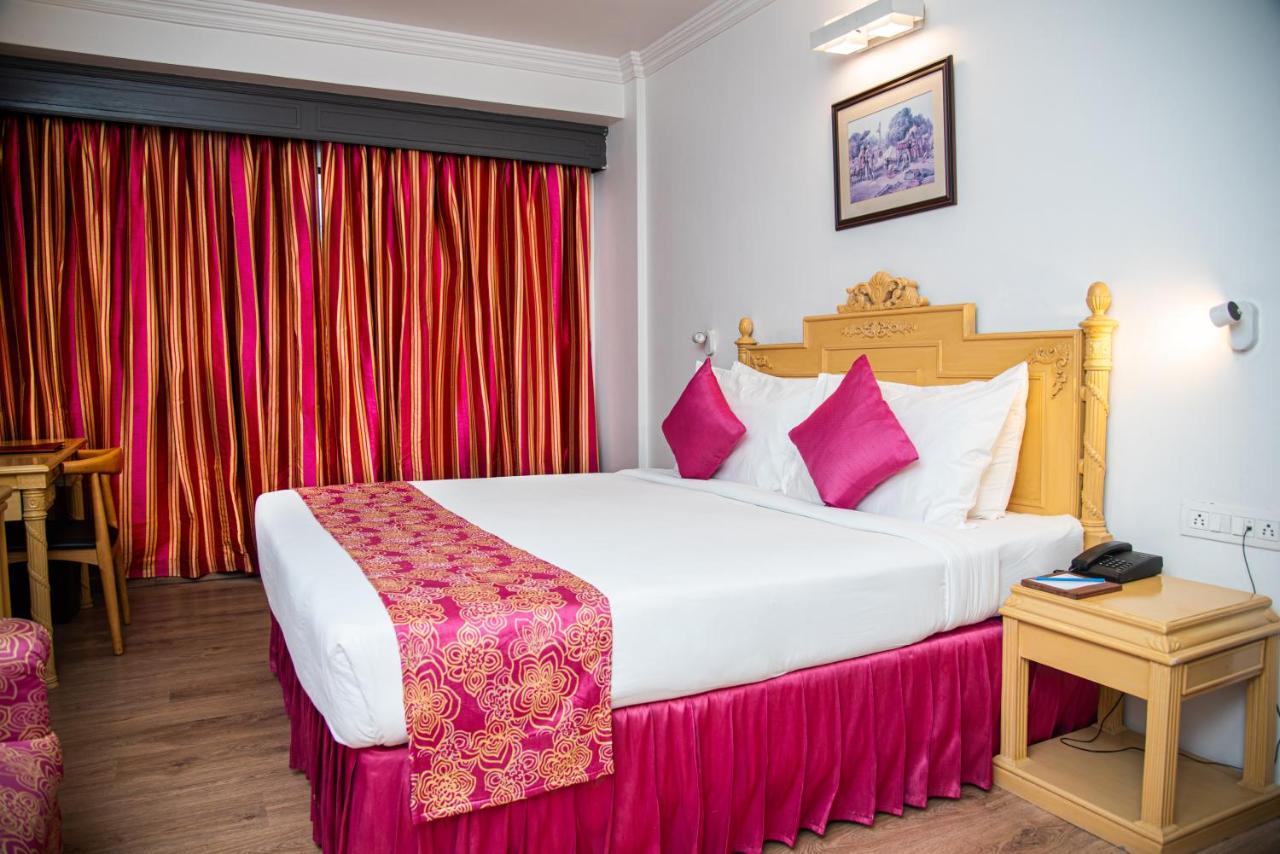 Golden Parkk Hotel Καλκούτα Εξωτερικό φωτογραφία