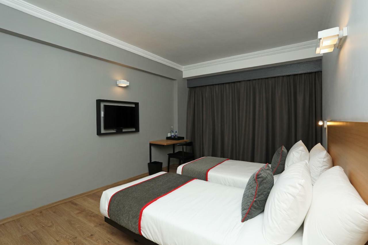 Golden Parkk Hotel Καλκούτα Εξωτερικό φωτογραφία